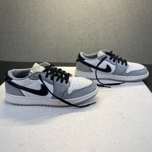 Boys Size 6.5 Y Nike Air Jordan 1 Retro Low OG GS Wolf Grey Barons CZ0858-110